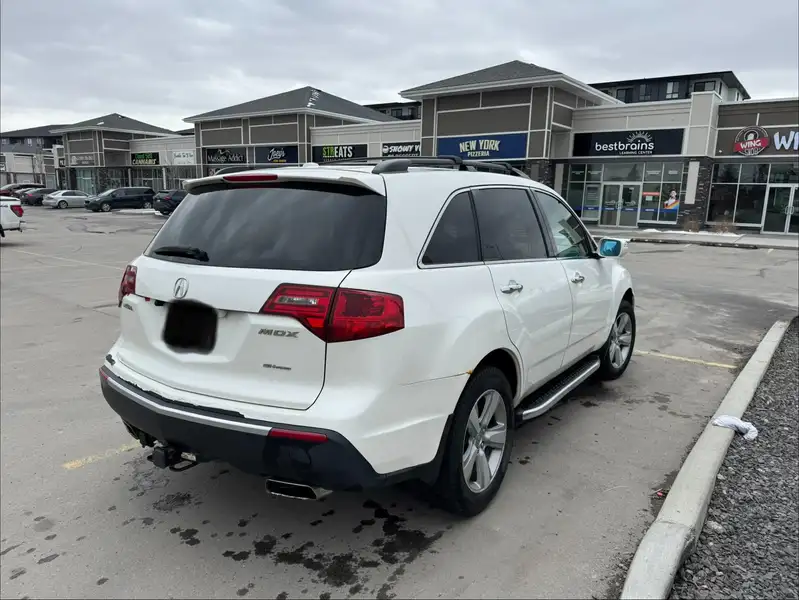 2011 Acura MDX Tech Pkg, bílá, 223 643 km, dovoz Kanada — foto 6 z 12