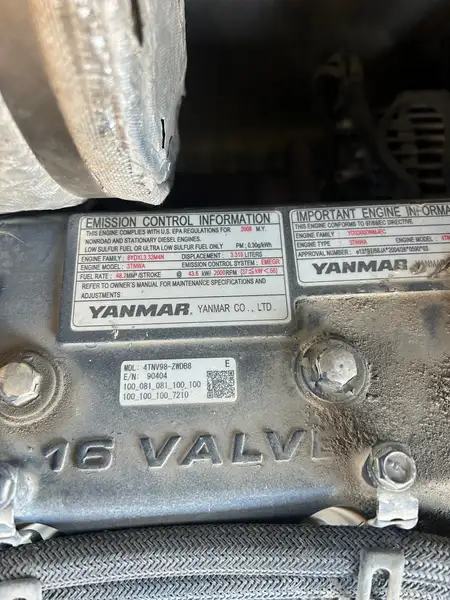 2010 Bobcat E-80-WHITE E 80, bílá, dovoz Kanada — foto 5 z 7