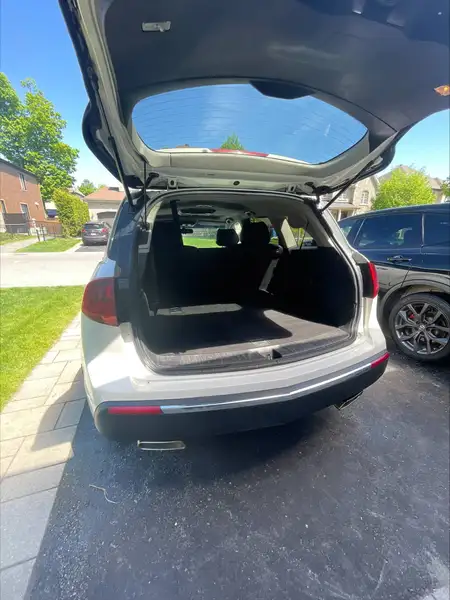 2012 Acura MDX Tech Pkg, bílá, 180 000 km, dovoz Kanada — foto 3 z 7