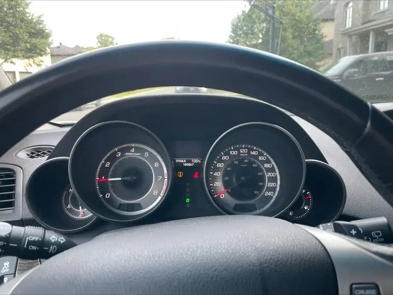 2012 Acura MDX Tech Pkg, bílá, 180 000 km, dovoz Kanada — foto 4 z 7