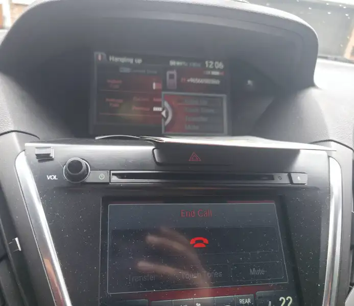 2016 Acura MDX Tech Pkg, černá, 141 000 km, dovoz Kanada — foto 9 z 12