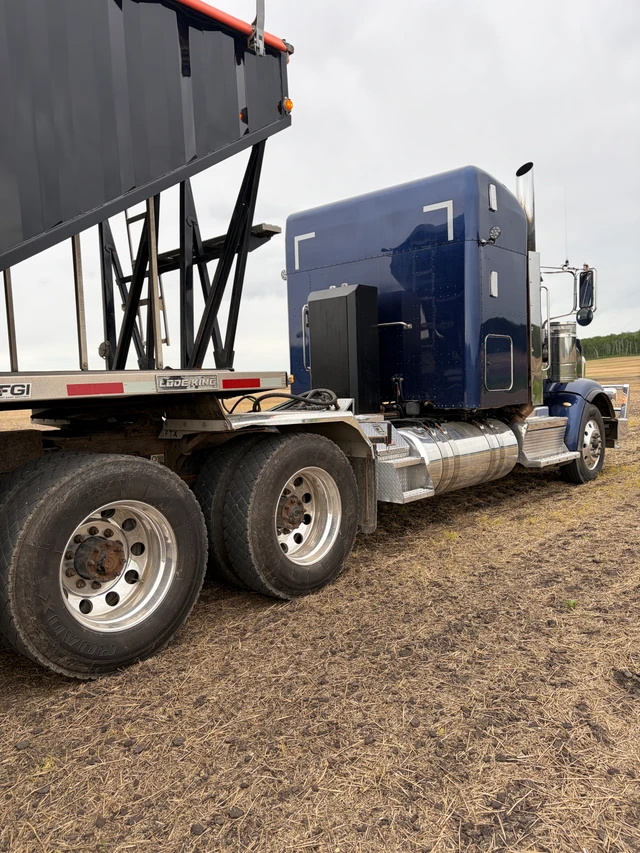 2018 PETERBILT, 1 mth, dovoz Kanada — foto 5 z 5