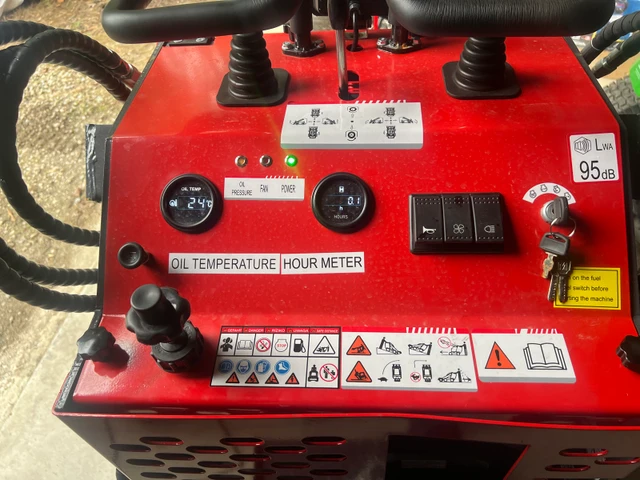 YSRT14, dovoz Kanada — foto 3 z 3