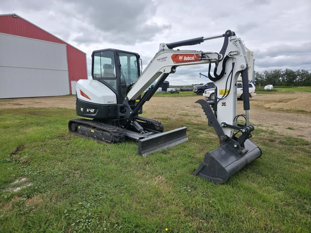 2023 Bobcat E42R2, 1 mth, dovoz Kanada — foto 3 z 5