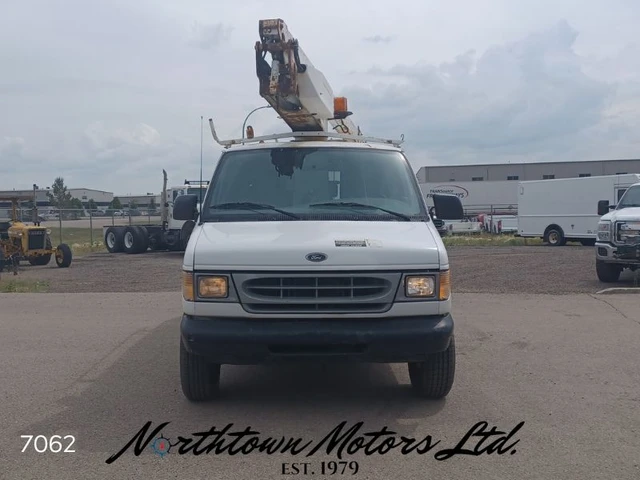 2000 FORD, 1 mth, dovoz Kanada — foto 2 z 5