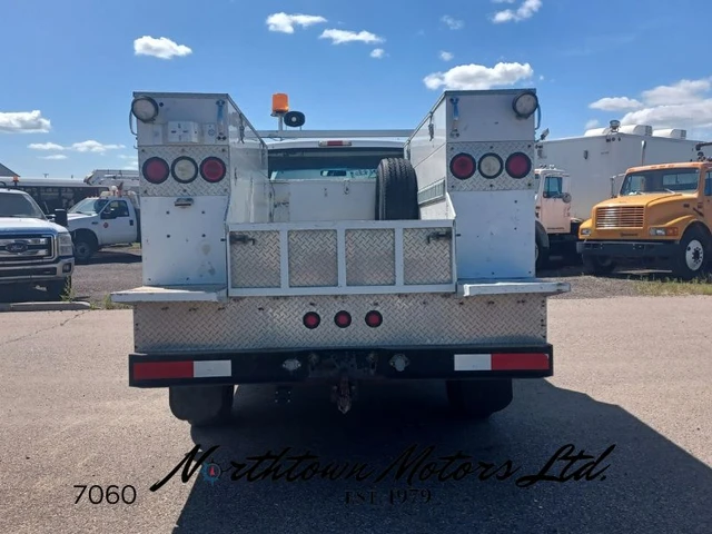 2002 FORD, 218 351 mth, dovoz Kanada — foto 4 z 5