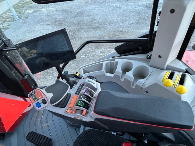 2025 VERSATILE, dovoz Kanada — foto 5 z 5
