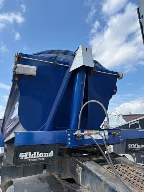 2026 MIDLAND, dovoz Kanada — foto 3 z 5
