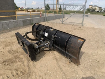 2014 John Deere BL9B, 1 mth, dovoz Kanada — foto 4 z 5