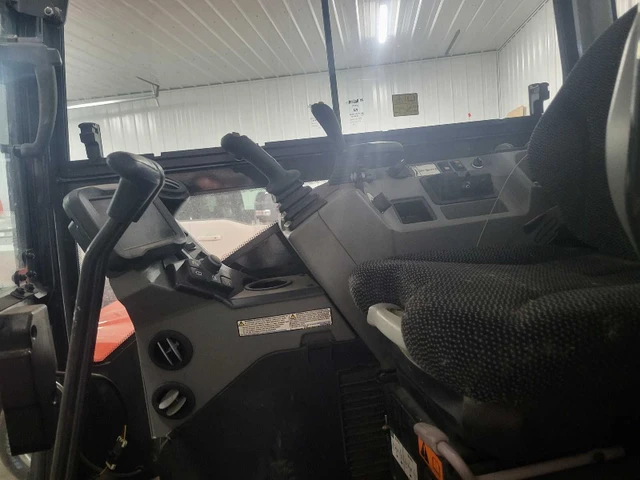 2024 Bobcat E60, 200 mth, dovoz Kanada — foto 2 z 3