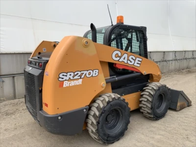 2024 Case SR270B, 1 mth, dovoz Kanada — foto 3 z 5