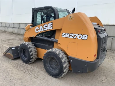 2024 Case SR270B, 1 mth, dovoz Kanada — foto 4 z 5
