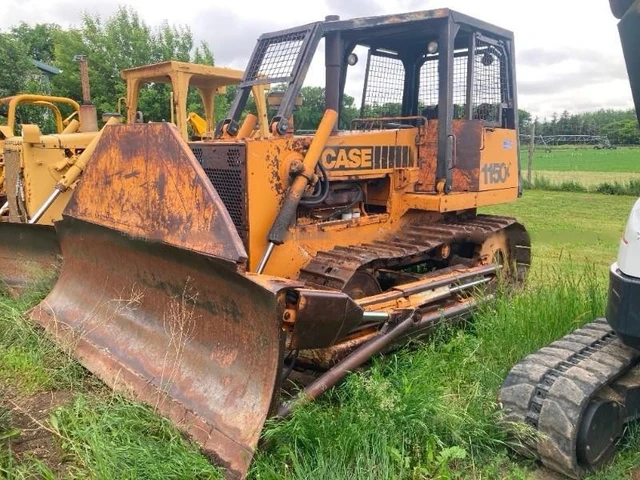 1981 Case 1150C, 1 492 mth, dovoz Kanada — foto 2 z 5