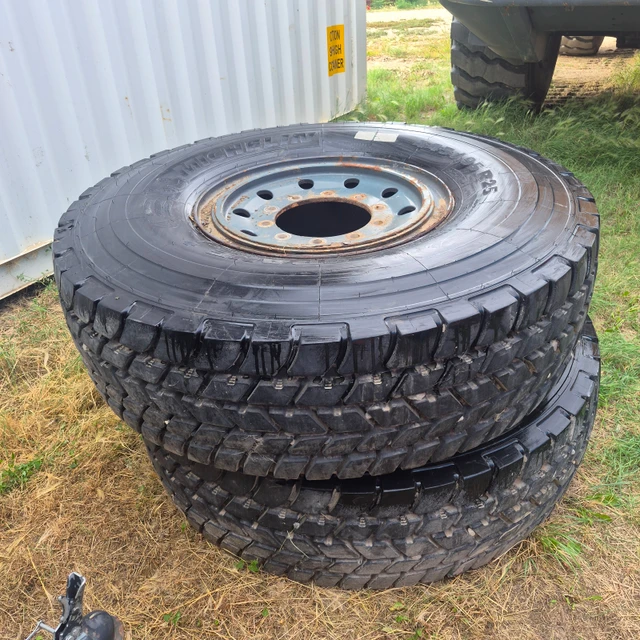 MICHELIN, dovoz Kanada — foto 1 z 4 MICHELIN, dovoz Kanada — foto 1 z 4