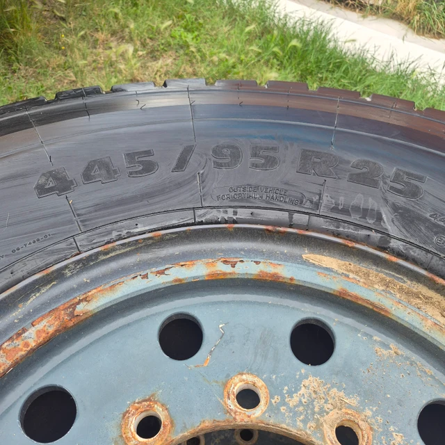 MICHELIN, dovoz Kanada — foto 3 z 4