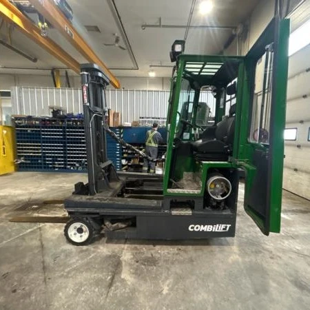 2018 COMBILIFT, 1 mth, dovoz Kanada — foto 1 z 4 2018 COMBILIFT, 1 mth, dovoz Kanada — foto 1 z 4