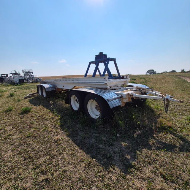 2002 CRANE, dovoz Kanada — foto 2 z 2
