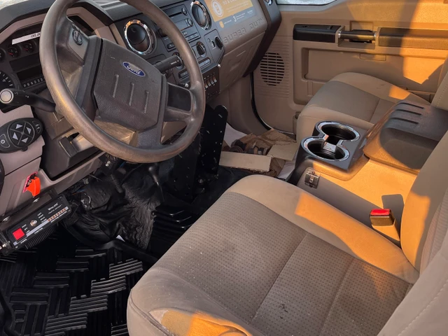 2008 FORD, 1 mth, dovoz Kanada — foto 4 z 5