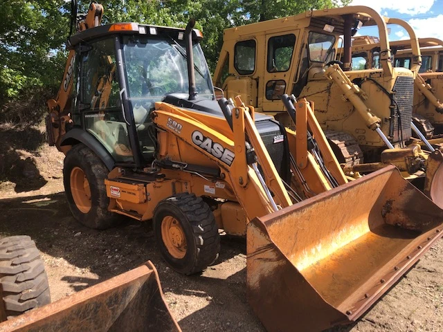 2014 Case 580SN, 1 mth, dovoz Kanada — foto 2 z 5