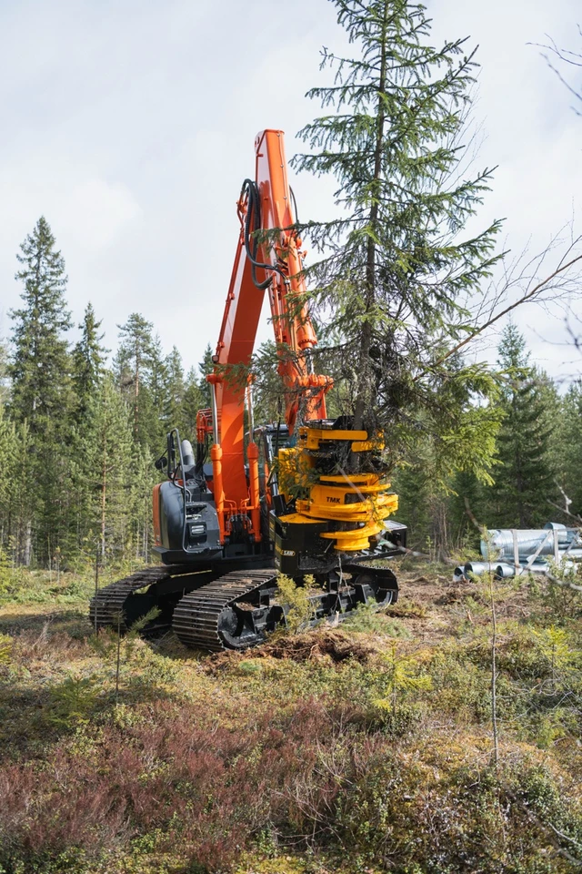 2026 TMK, dovoz Kanada — foto 3 z 5