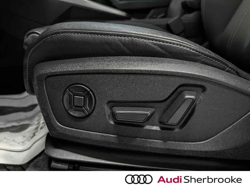2022 Audi A3 Progressiv, černá, 32 478 km, dovoz Kanada — foto 9 z 12