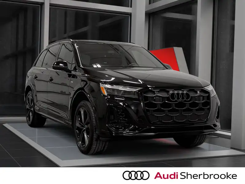 2026 Audi Q7 Progressiv, černá, 9 524 km, dovoz Kanada — foto 3 z 12