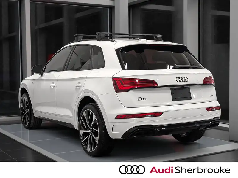 2024 Audi Q5 Progressiv, bílá, 43 854 km, dovoz Kanada — foto 2 z 12