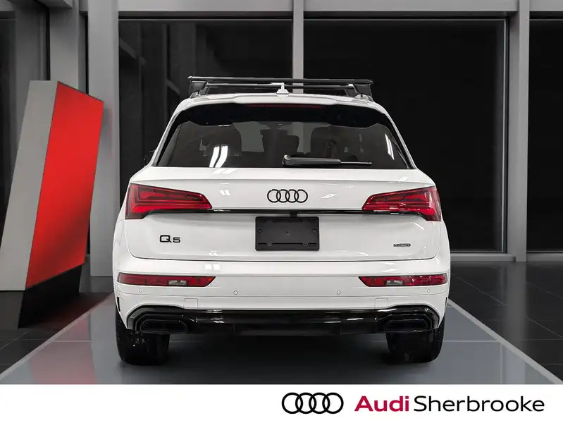 2024 Audi Q5 Progressiv, bílá, 43 854 km, dovoz Kanada — foto 3 z 12