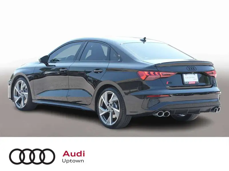 2023 Audi S3 Progressiv, 51 180 km, dovoz Kanada — foto 7 z 12