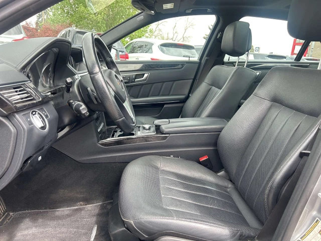 2013 Mercedes-Benz Eclass E 550, šedá, 144 956 km, dovoz Kanada — foto 10 z 19