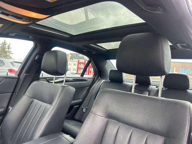 2013 Mercedes-Benz Eclass E 550, šedá, 144 956 km, dovoz Kanada — foto 11 z 19