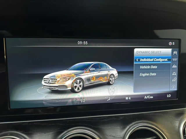 2017 E300, bílá, 87 882 km, dovoz Kanada — foto 16 z 20