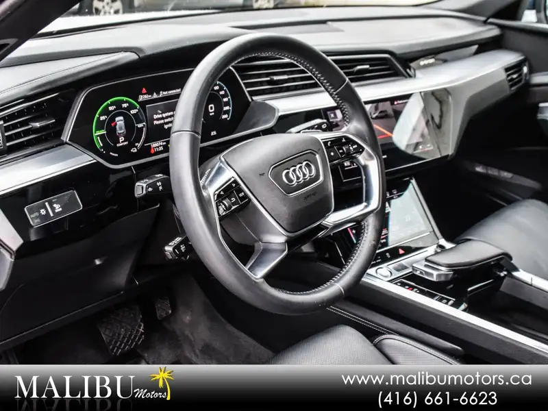 2019 Audi E-Tron Technik, bílá, 188 713 km, dovoz Kanada — foto 12 z 12