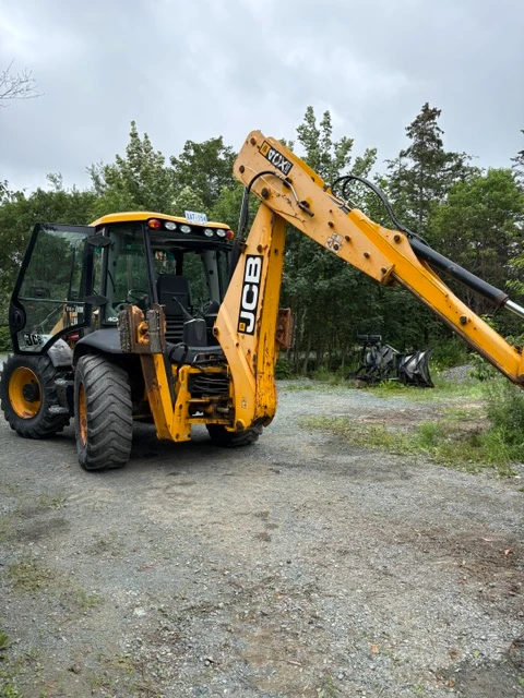 2016 JCB, 2 600 mth, dovoz Kanada — foto 4 z 5