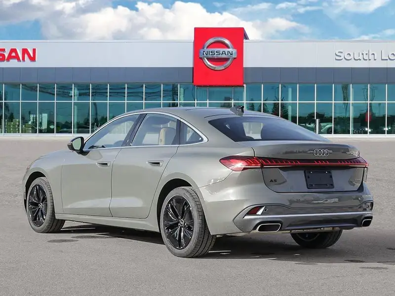 2025 Audi A5 Progressiv, šedá, 26 517 km, dovoz Kanada — foto 6 z 12