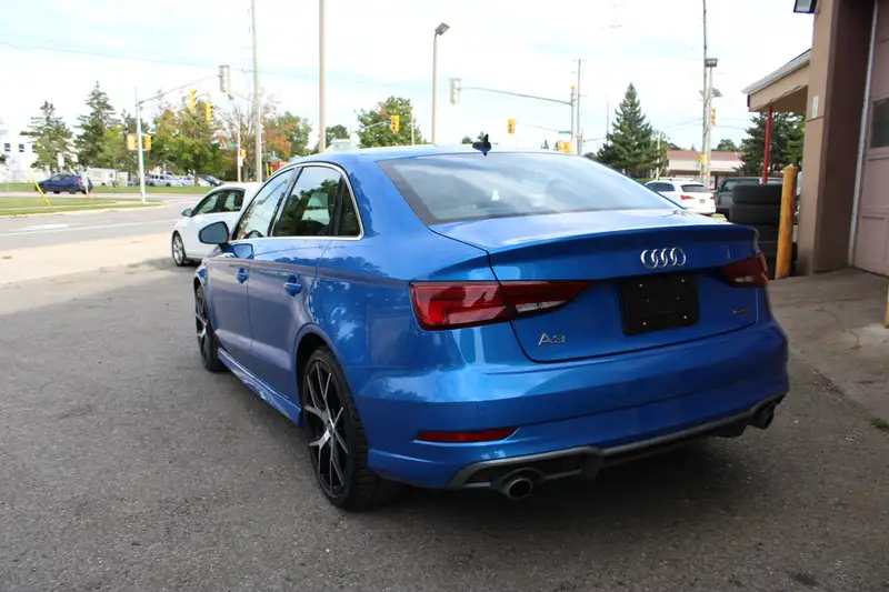 2020 Audi A3 Progressiv, modrá, 79 106 km, dovoz Kanada — foto 3 z 12