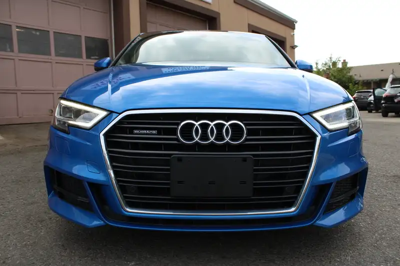 2020 Audi A3 Progressiv, modrá, 79 106 km, dovoz Kanada — foto 8 z 12