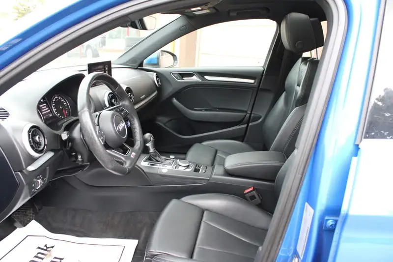 2020 Audi A3 Progressiv, modrá, 79 106 km, dovoz Kanada — foto 9 z 12