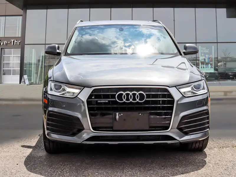 2018 Audi Q3 PROGRESSIV, stříbrná, 44 480 km, dovoz Kanada — foto 2 z 12