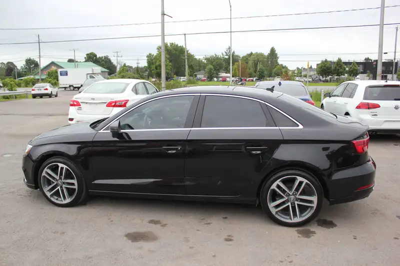 2018 Audi A3 Progressiv, černá, 123 618 km, dovoz Kanada — foto 3 z 12