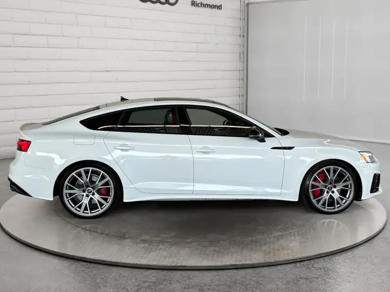 2023 Audi S5 Progressiv, 17 587 km, dovoz Kanada — foto 4 z 12