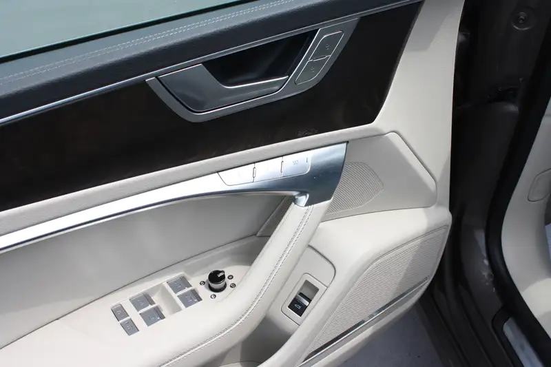 2019 Audi A7 Technik, hnědá, 86 816 km, dovoz Kanada — foto 8 z 12