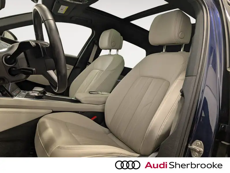 2022 Audi E-Tron Progressiv, modrá, 68 591 km, dovoz Kanada — foto 8 z 12