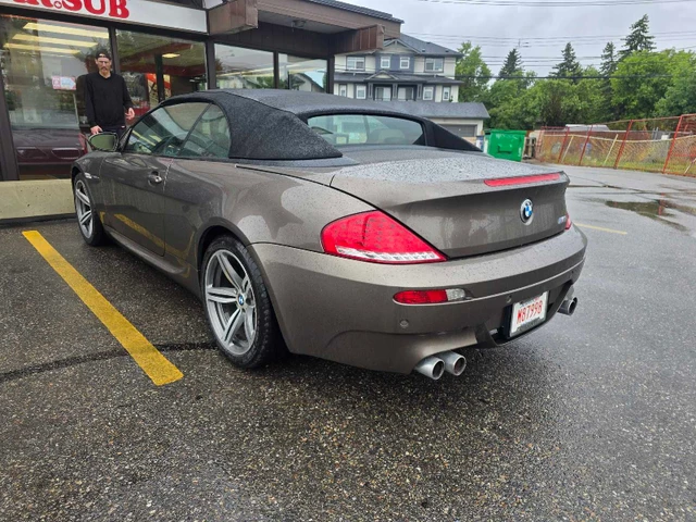 2008 BMW M6, 99 500 km, dovoz Kanada — foto 2 z 5