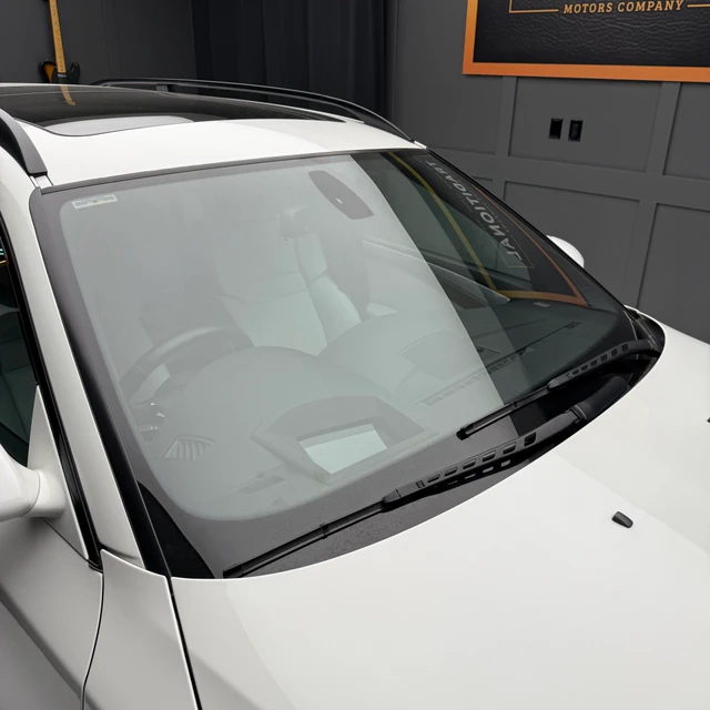 2008 BMW M5 SMG Touring E61, 102 877 km, dovoz Kanada — foto 12 z 20