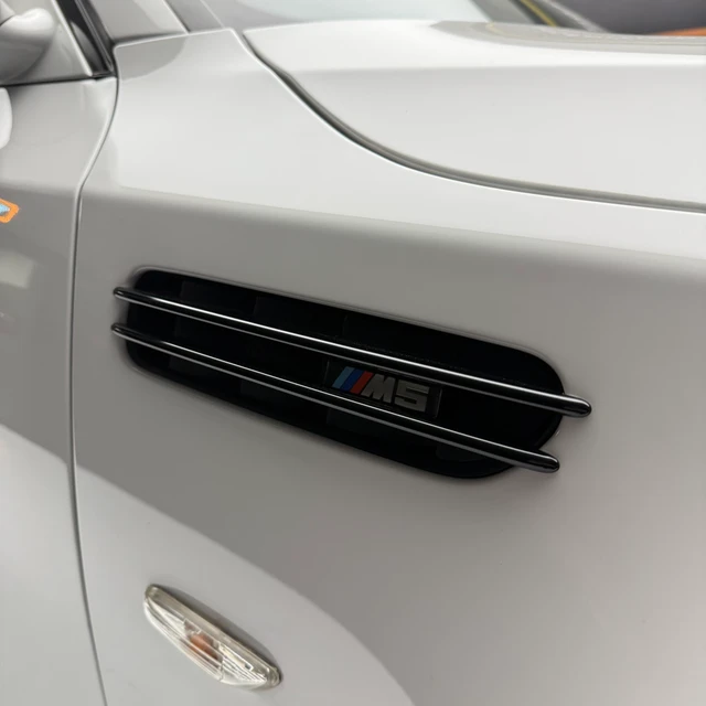 2008 BMW M5 SMG Touring E61, 102 877 km, dovoz Kanada — foto 13 z 20