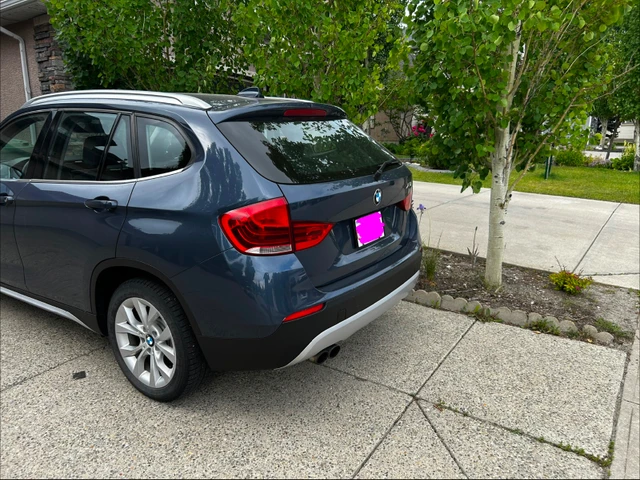 2012 BMW X1, 191 000 km, dovoz Kanada — foto 4 z 5