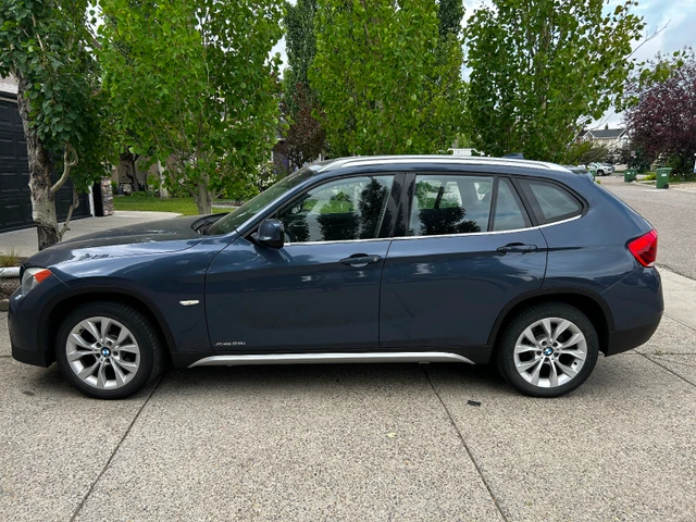 2012 BMW X1, 191 000 km, dovoz Kanada — foto 5 z 5