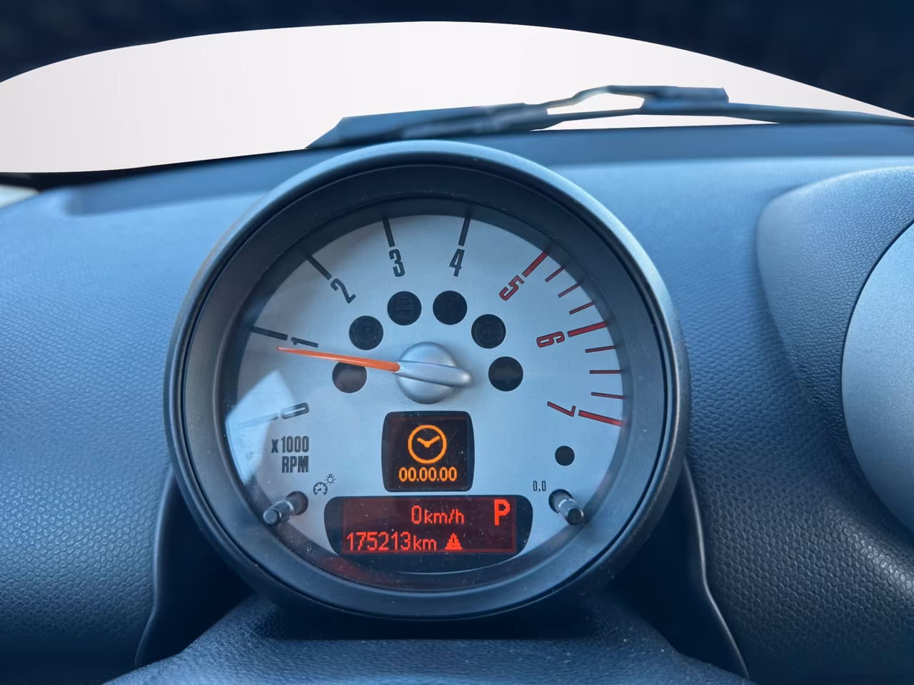 2012 MINI, 175 213 km, Itálie — foto 12 z 20