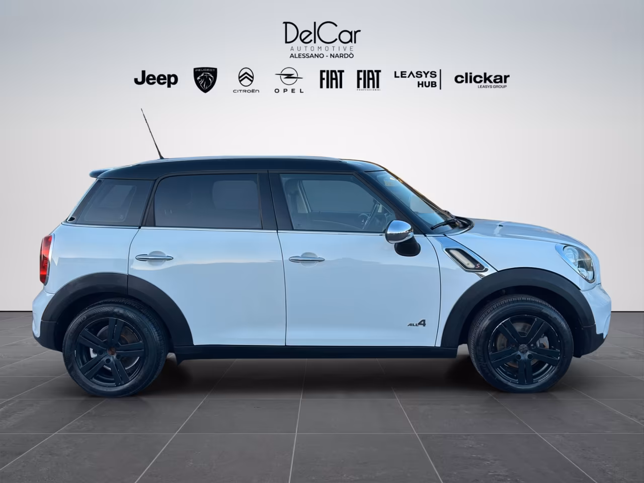 2012 MINI, 175 213 km, Itálie — foto 8 z 20